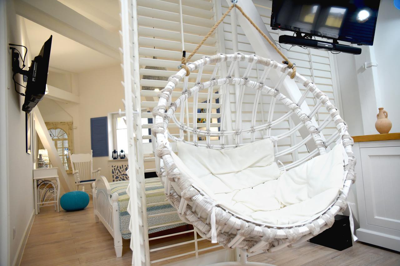 In The Attic Unikatowe Apartmenty By Stayly ชเตชชิน ภายนอก รูปภาพ